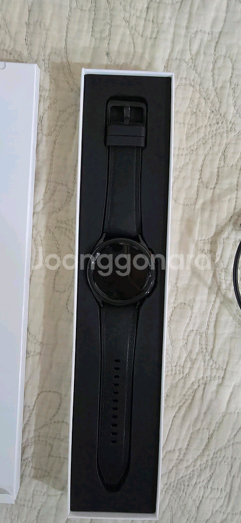 갤럭시 워치6 클래식 43mm 팝니다.--1