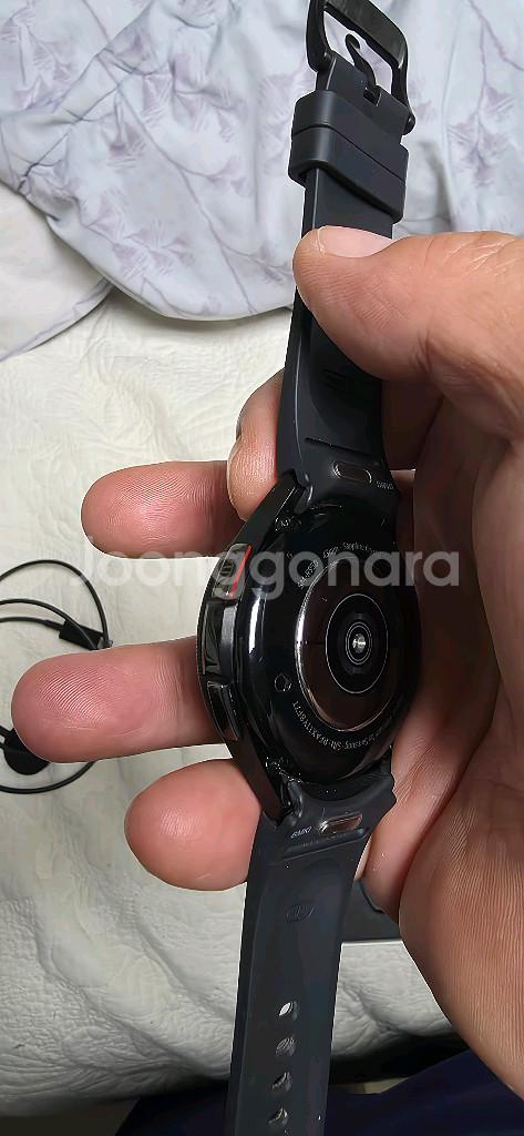 갤럭시 워치6 클래식 43mm 팝니다.--6