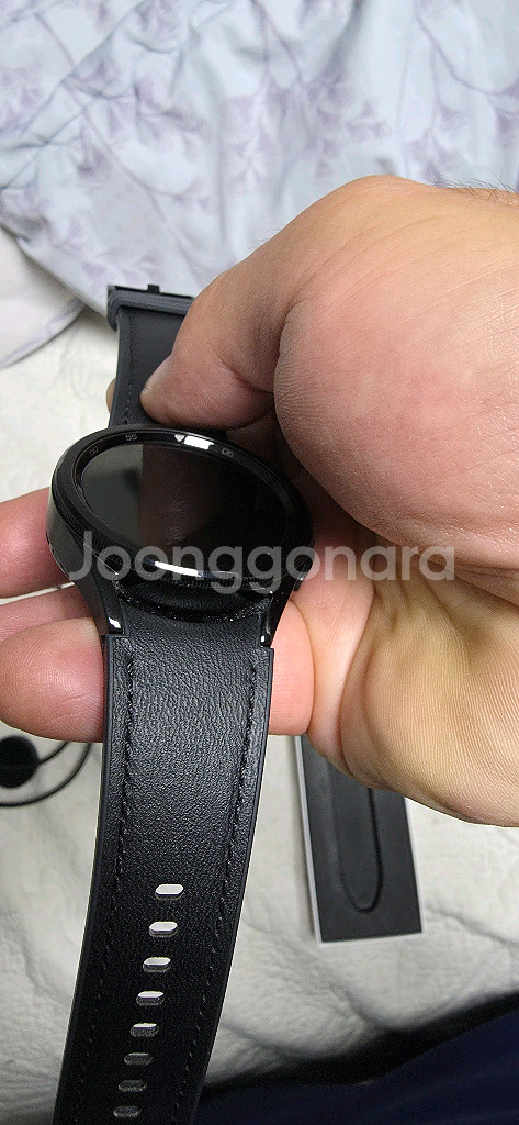 갤럭시 워치6 클래식 43mm 팝니다.--8