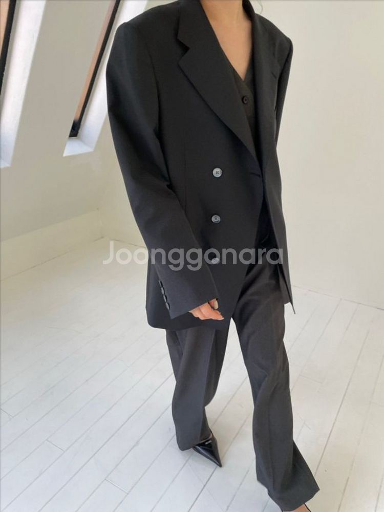 모어댄예스터데이 디노필라티 자켓 차콜--3