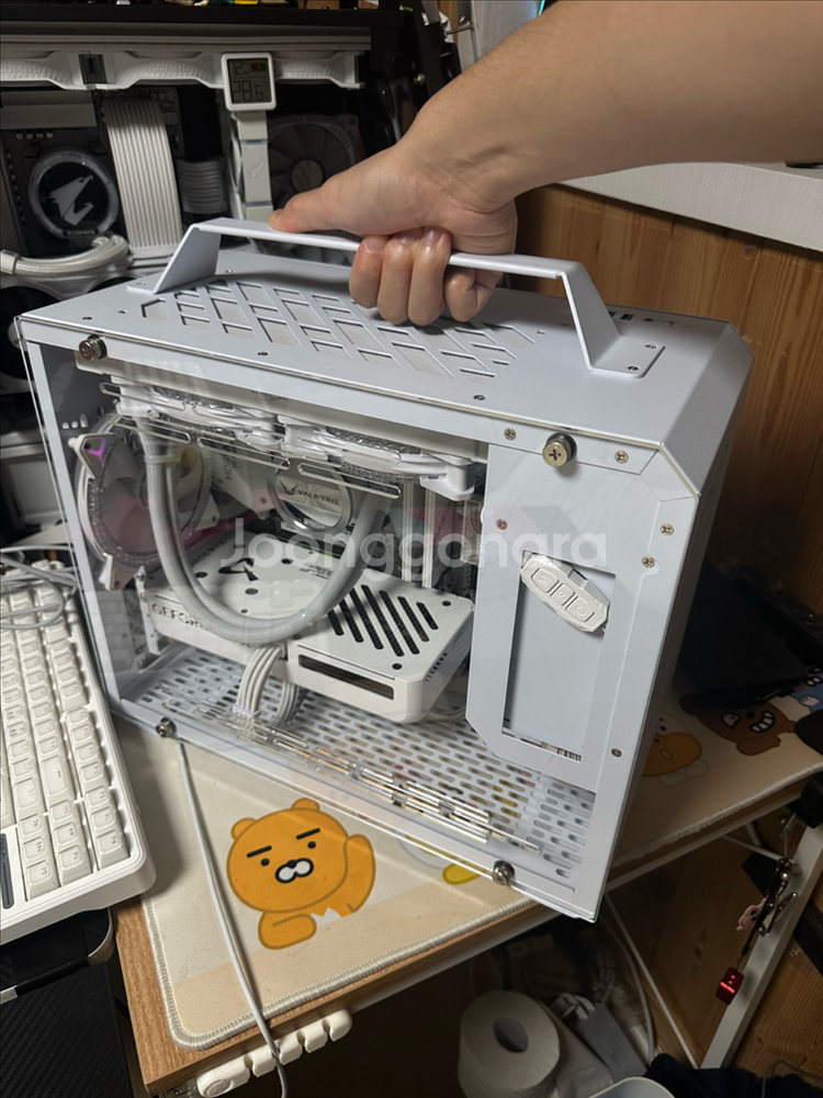 RTX5060 M-ATX 휴대형 컴퓨터본체 게이밍PC--5