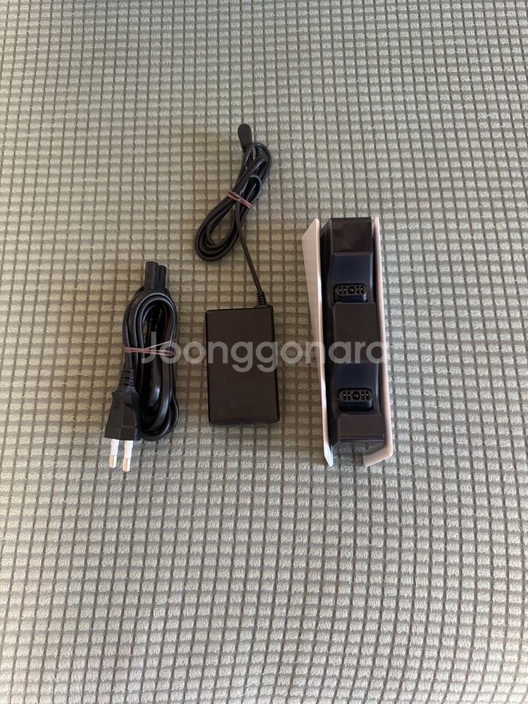 PS5 듀얼센스 정품 충전 거치대--0