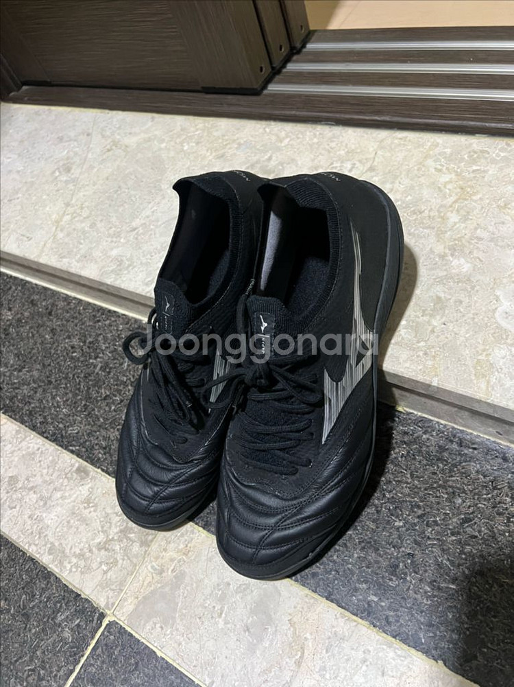 미즈노 모렐리아 살라베타 tf 270 판매합니다--0