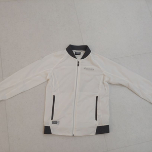 디스커버리 여성 바람막이