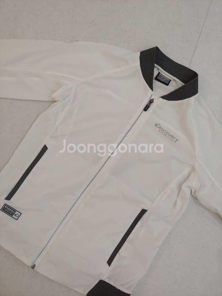 디스커버리 여성 바람막이--3