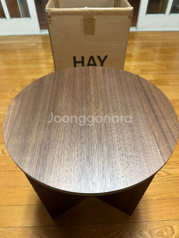 Hay 슬릿 테이블 우드 라운드 하이 (월넛)--0