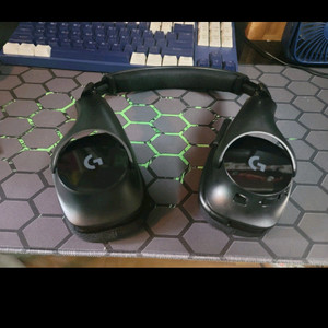 로지텍 g533 헤드폰 게이밍 헤드셋