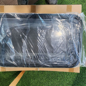 캠핑카 창문 도메틱700x400 새상품