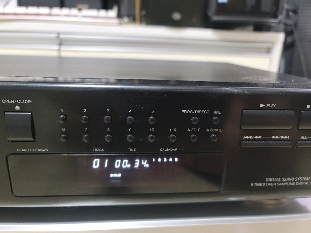 데논 DCD-325 cd플레이어 팝니다--2