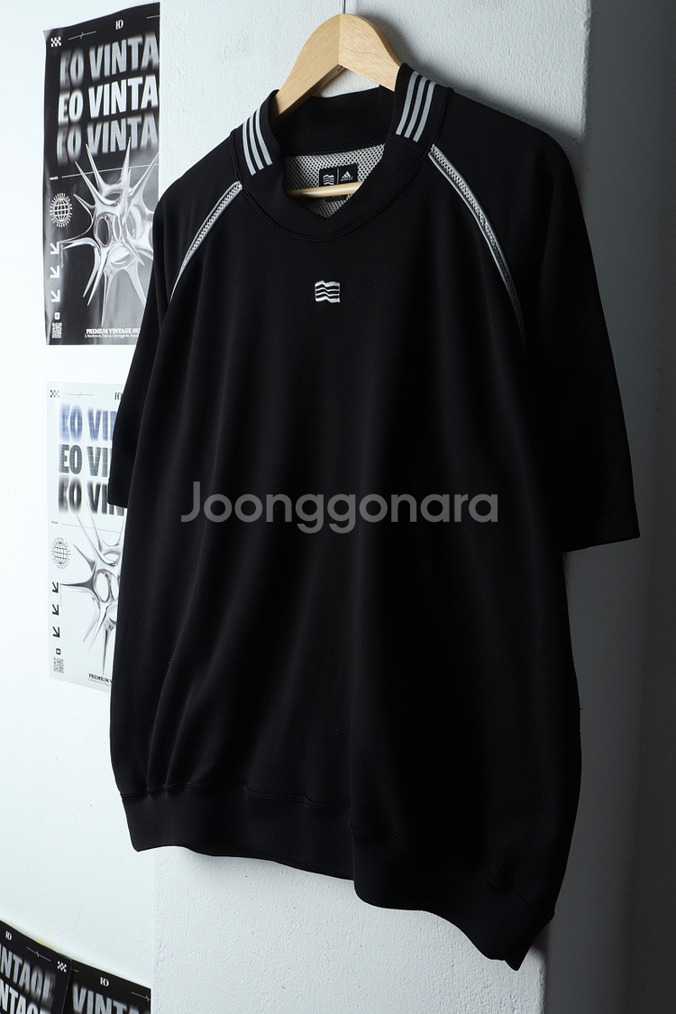 (L-XL) 아디다스 반팔 티셔츠 블랙 스웻 웜업--0