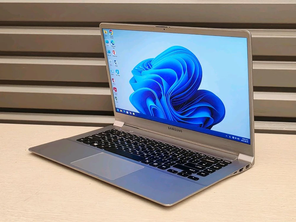 삼성 노트북9 메탈 NT900X5M-K716 이미지