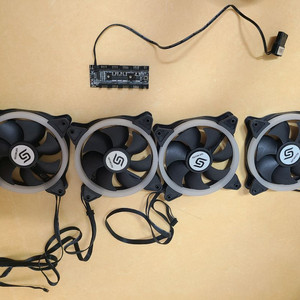120mm 쿨링팬 rgb 4개+허브