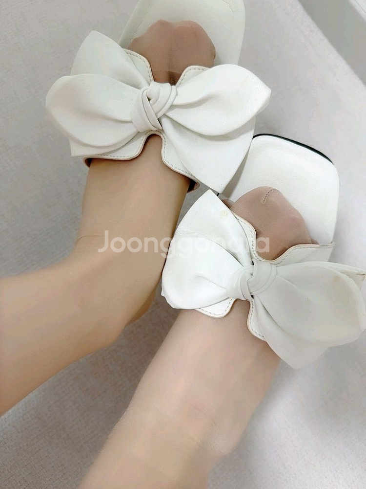 중고) 뮬 슬리퍼 (스타킹은 덤)--0