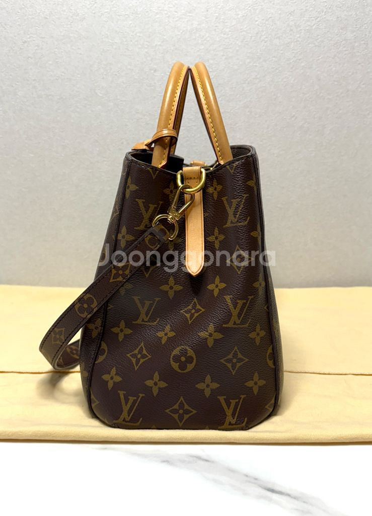 (백화점/A+)루이비통 몽테뉴BB 모노그램 토트/숄더백--4