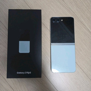 갤럭시Z플립5 512G 자급제풀박스상태 양호