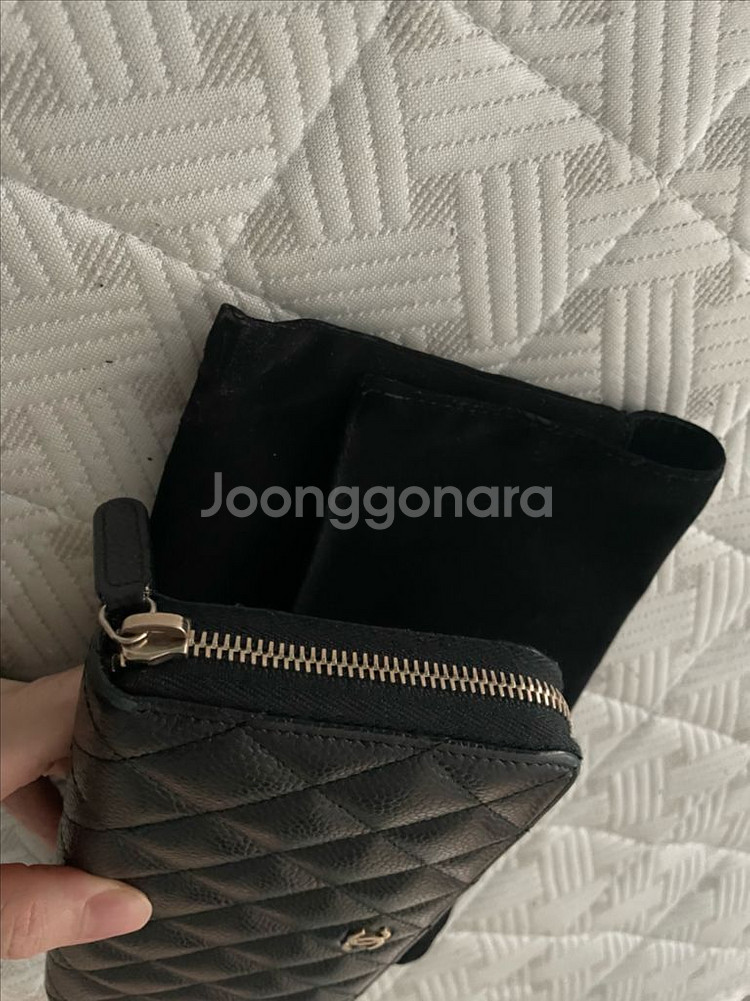 샤넬 캐비어 장지갑 블랙(지퍼)--3