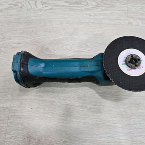 마끼다 그라인더