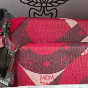 mcm 웨이브 비세토스 다기능 크로스백