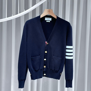 0 / 톰브라운 밀라노스티치 금장 네이비 가디건