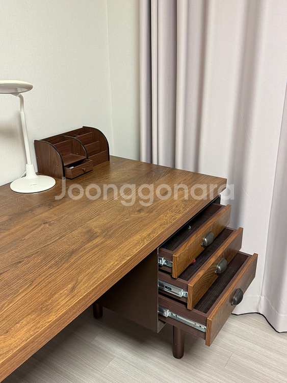 리바트1500 원목 책상 & 서랍장--5