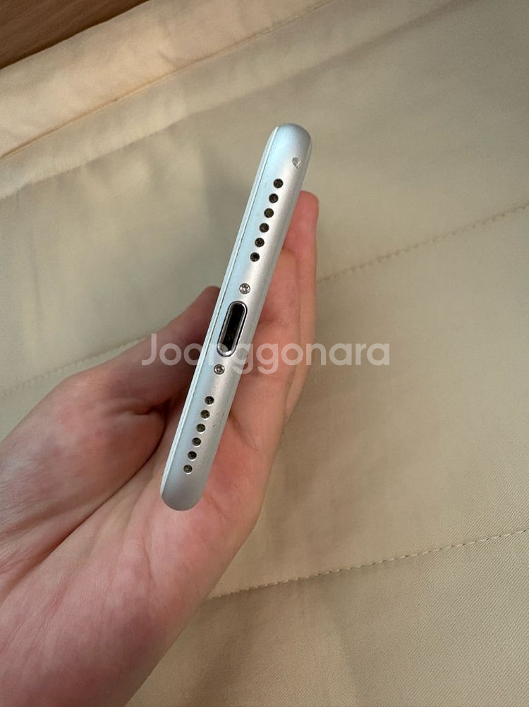 아이폰7 실버 128GB (배터리72%)--5