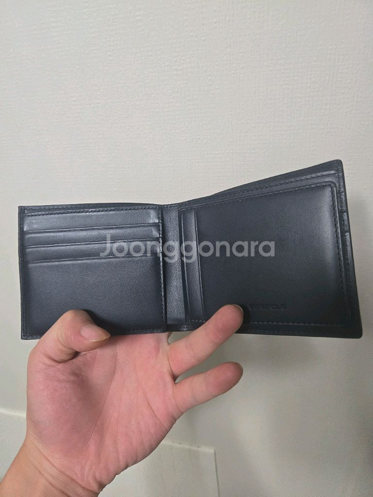빈폴반지갑 판매합니다--3