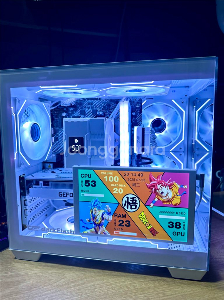 데스크탑 PC 컴퓨터 팝니다. 게이밍·영상편집·화이트--6