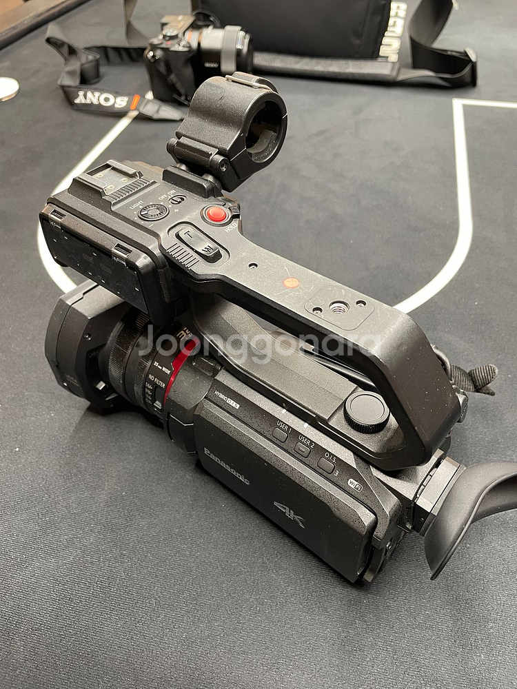 파나소닉 AG-CX10 캠코더--2