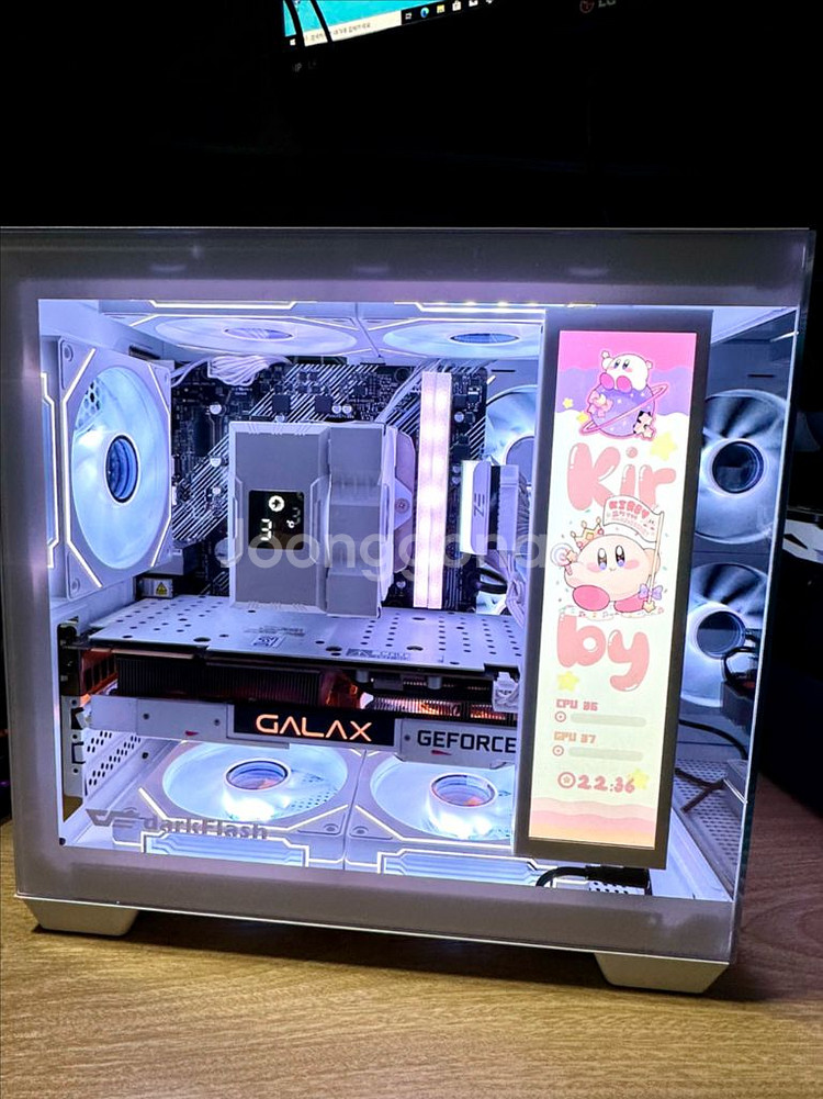 데스크탑 PC 컴퓨터 팝니다. 게이밍·영상편집·화이트--0