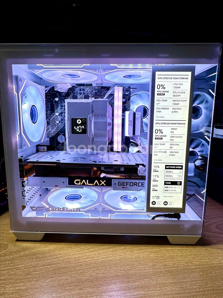 데스크탑 PC 컴퓨터 팝니다. 게이밍·영상편집·화이트--5