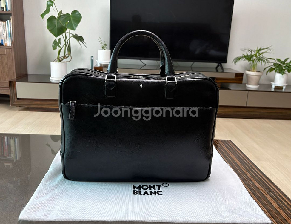 몽블랑 서류가방.노트북가방(라지.천연소가죽--0