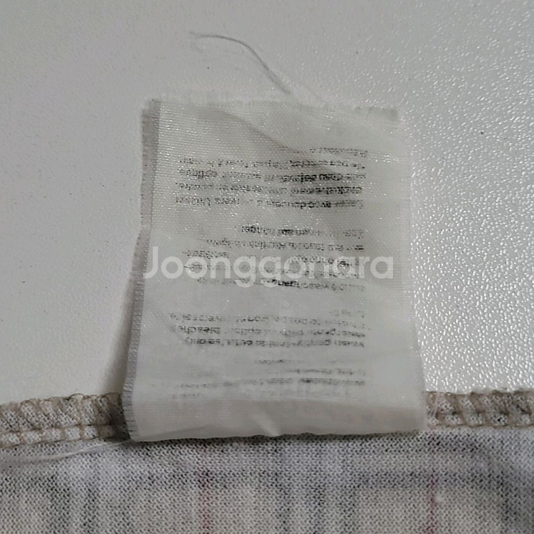 버버리 손흥민 공항패션 반팔티셔츠--4