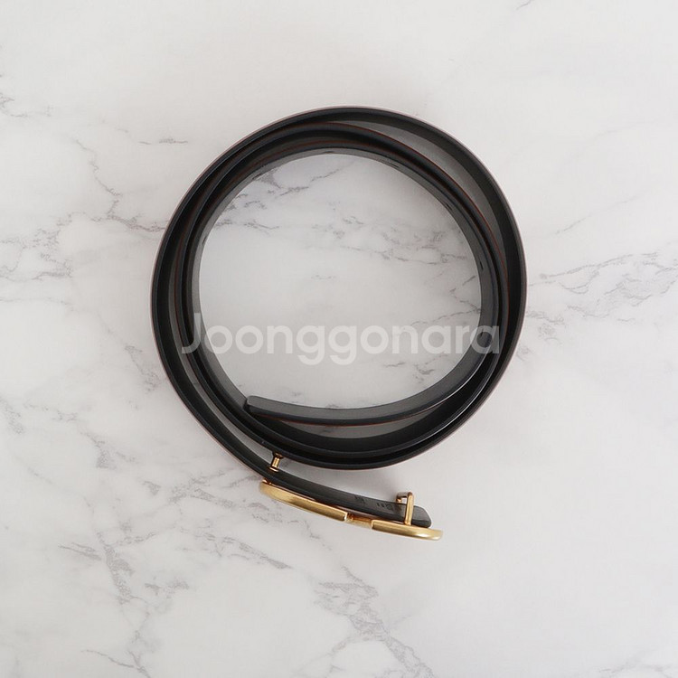 발렌티노 V로고 3Y2T0Q90 가죽 벨트--4