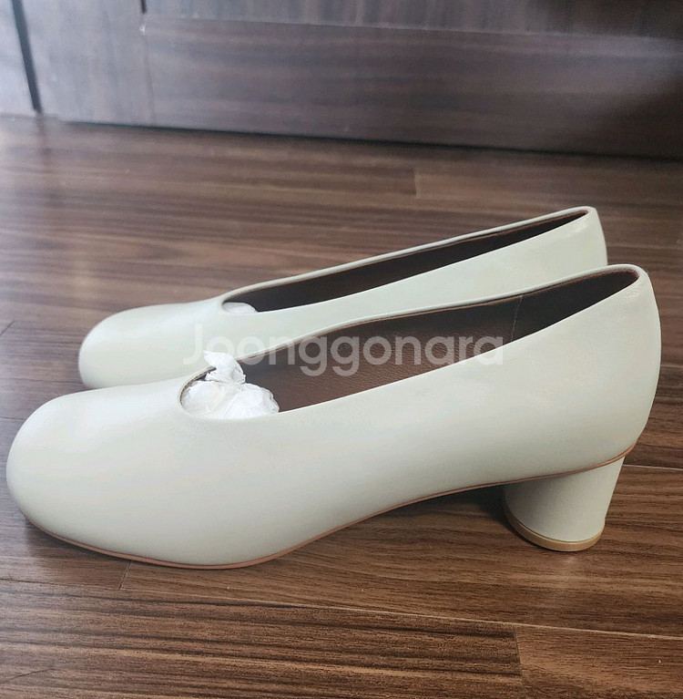 구호 KUHO 여성구두 힐 굽 5cm 보관만 한 새제품--1