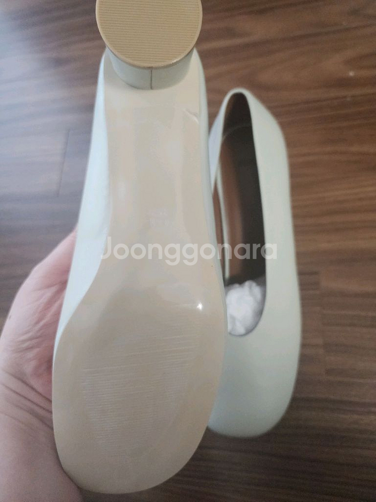 구호 KUHO 여성구두 힐 굽 5cm 보관만 한 새제품--2