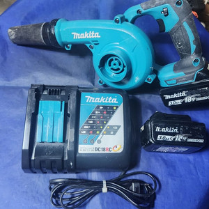 마끼다 18v 충전송풍기 DUB185 팝니다
