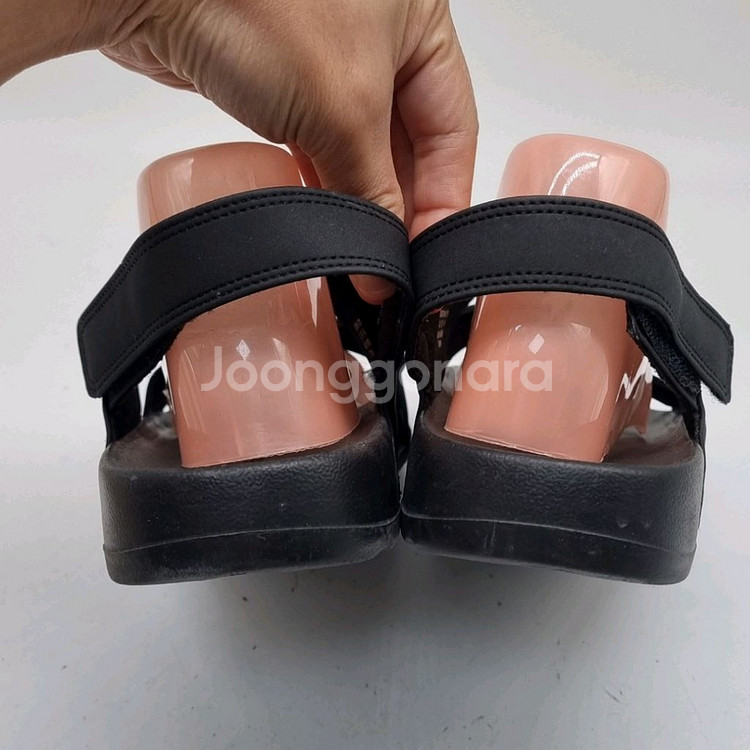 뉴발란스 앤클레이 남성샌들270--3