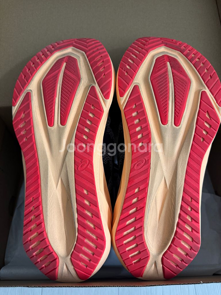 아식스 노바블라스트5 러닝화 275--6