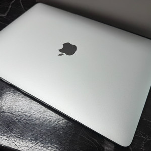 맥북에어 m1 8GB 256GB