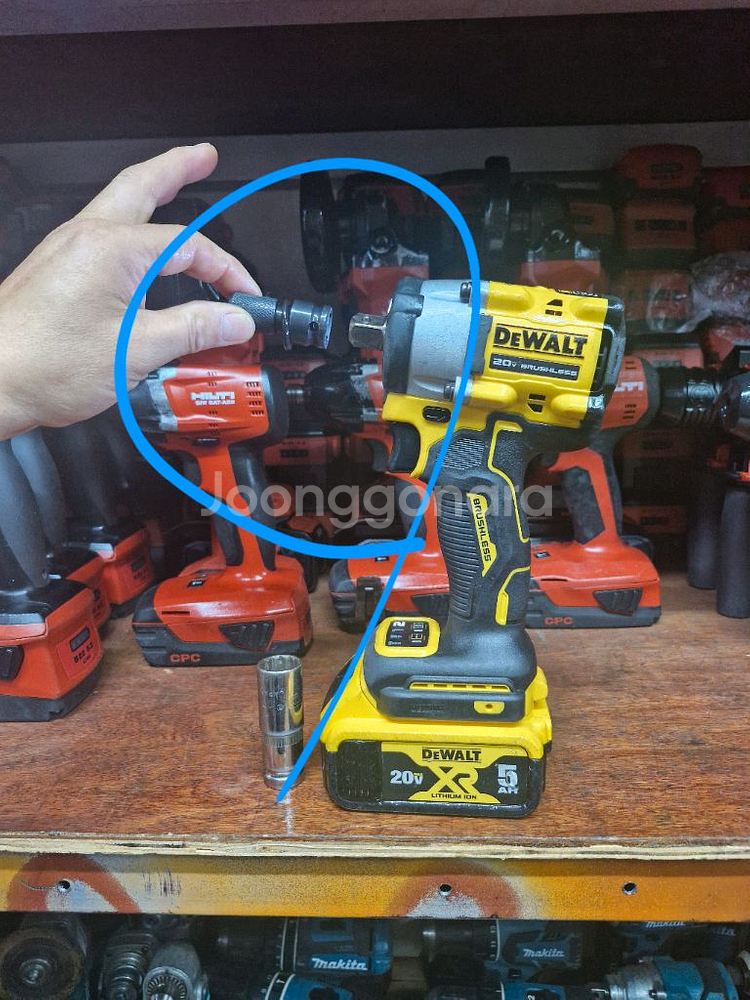 디월트충전임팩렌치 DCF922 미드토크임팩렌치 아시바렌--7