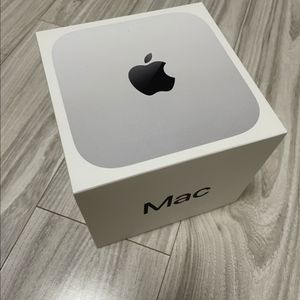 맥미니 m4 램 24기가 ssd256기가 판매합니다