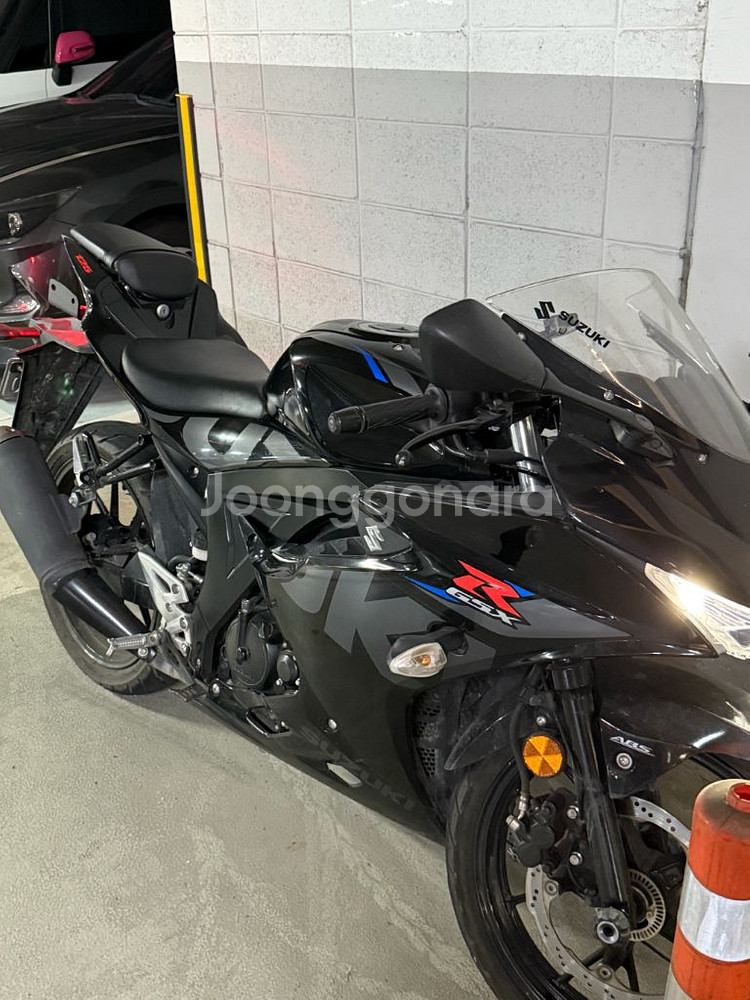 스즈키 gsxr125--0
