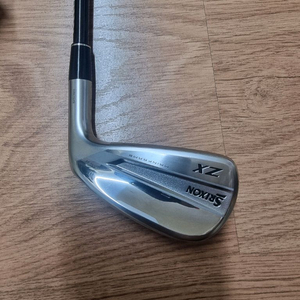 스릭슨 ZX MK2 4번 드라이빙 아이언