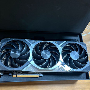 에이서 프레데터 9070xt 16g 잠실새내