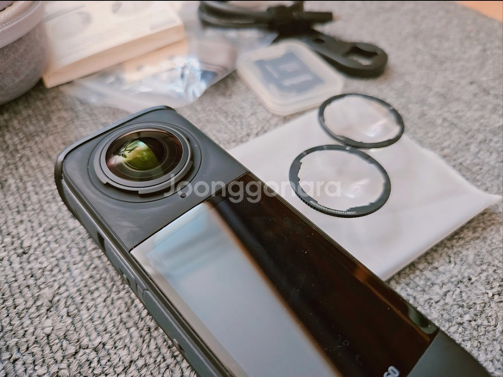 Insta360 X4 액션캠 / 방수케이스 포함--1