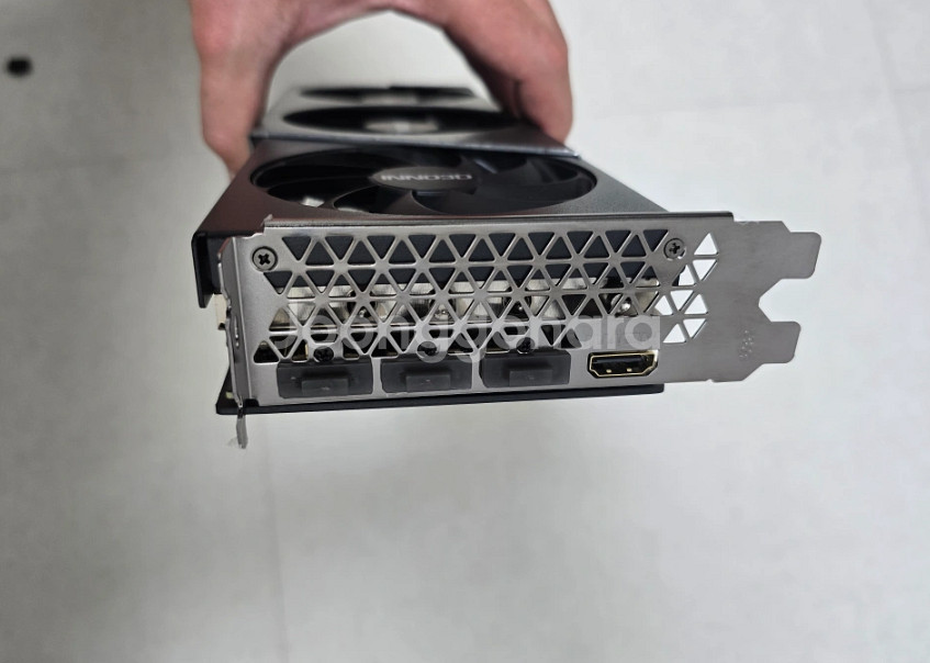 RTX 4070 Ti SUPER 팝니다.--6
