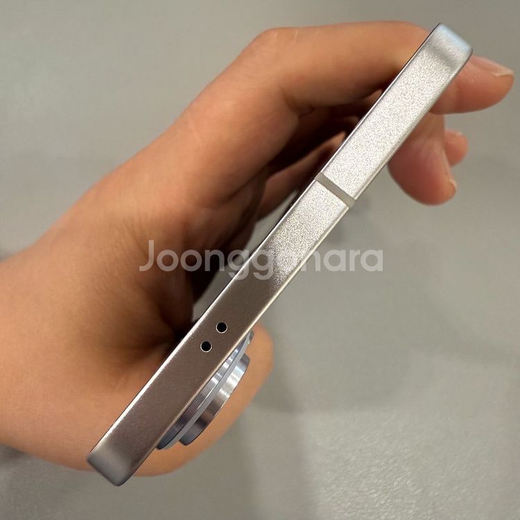 갤럭시 S25엣지 256기가 아이스블루 S급 팝니당--3