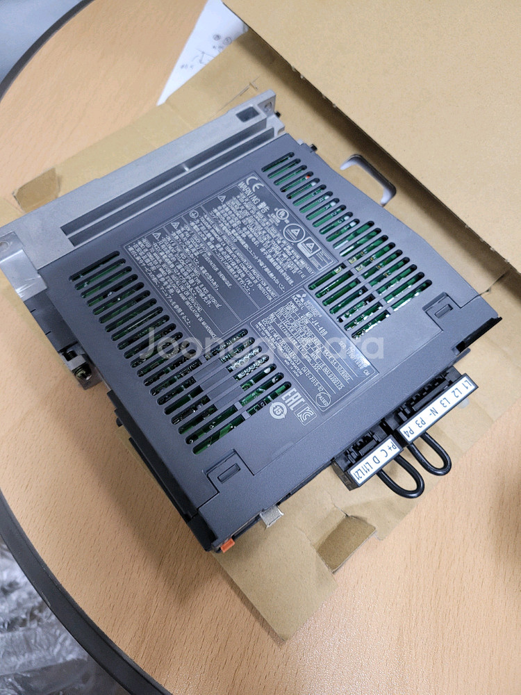 MR-J4-40B--1