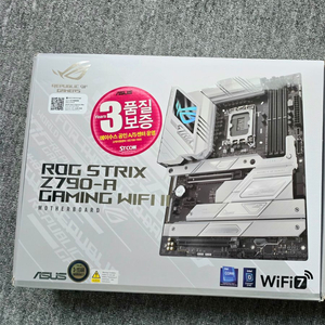 ROG STRIX Z790