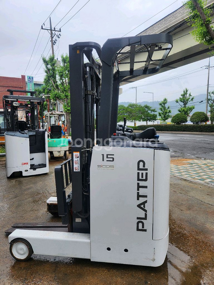 중고지게차 상태좋은 입식 전동지게차 1.5톤--2